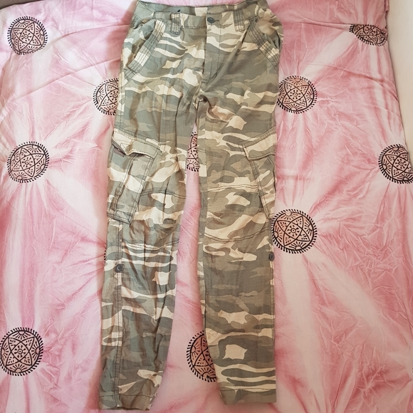 Cargo pants - Picture 2 of 4